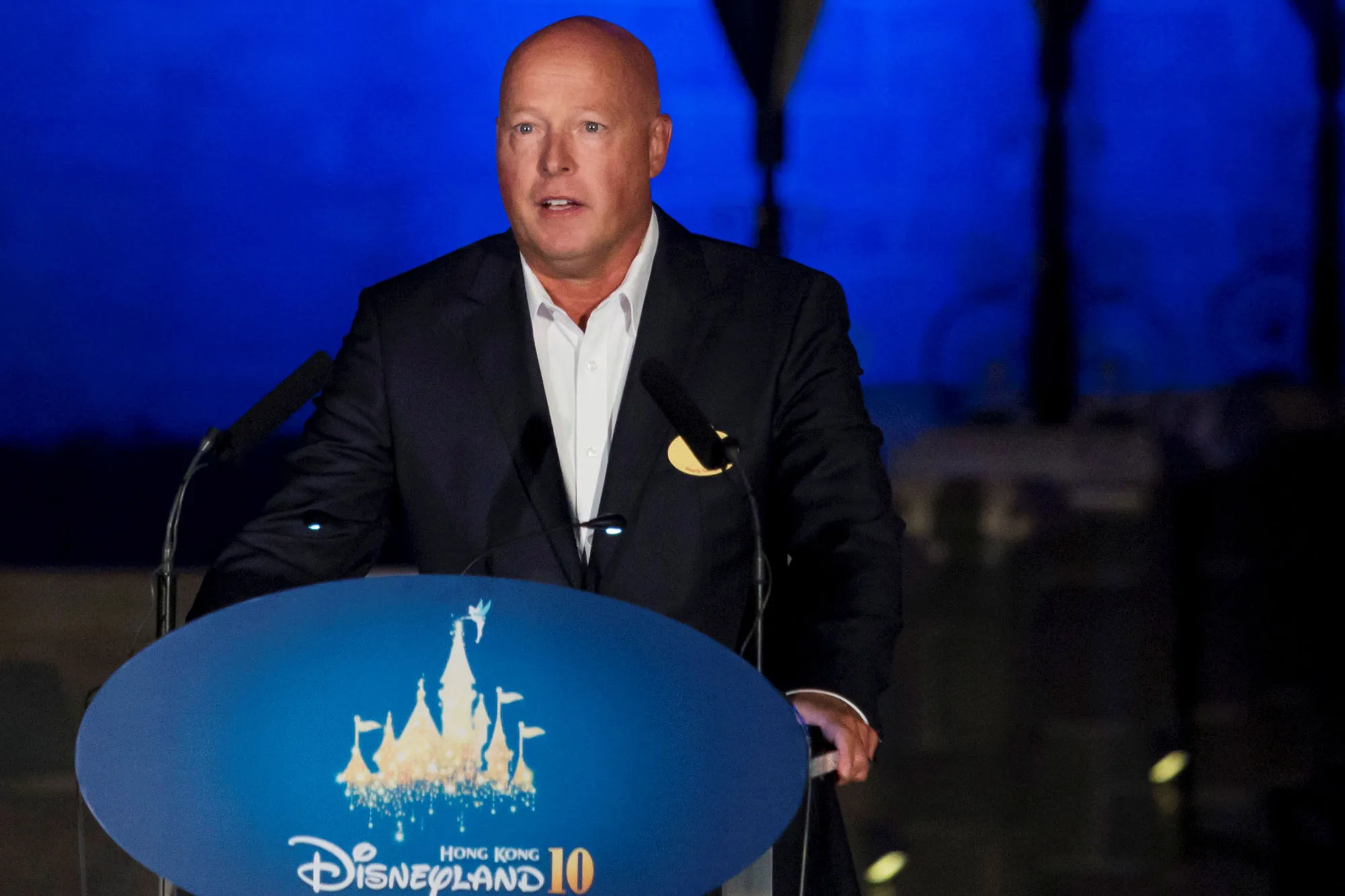 พนักงาน Disney ตอบโต้จุดยืนของ CEO เกี่ยวกับ Bill 'Don't Say Gay'